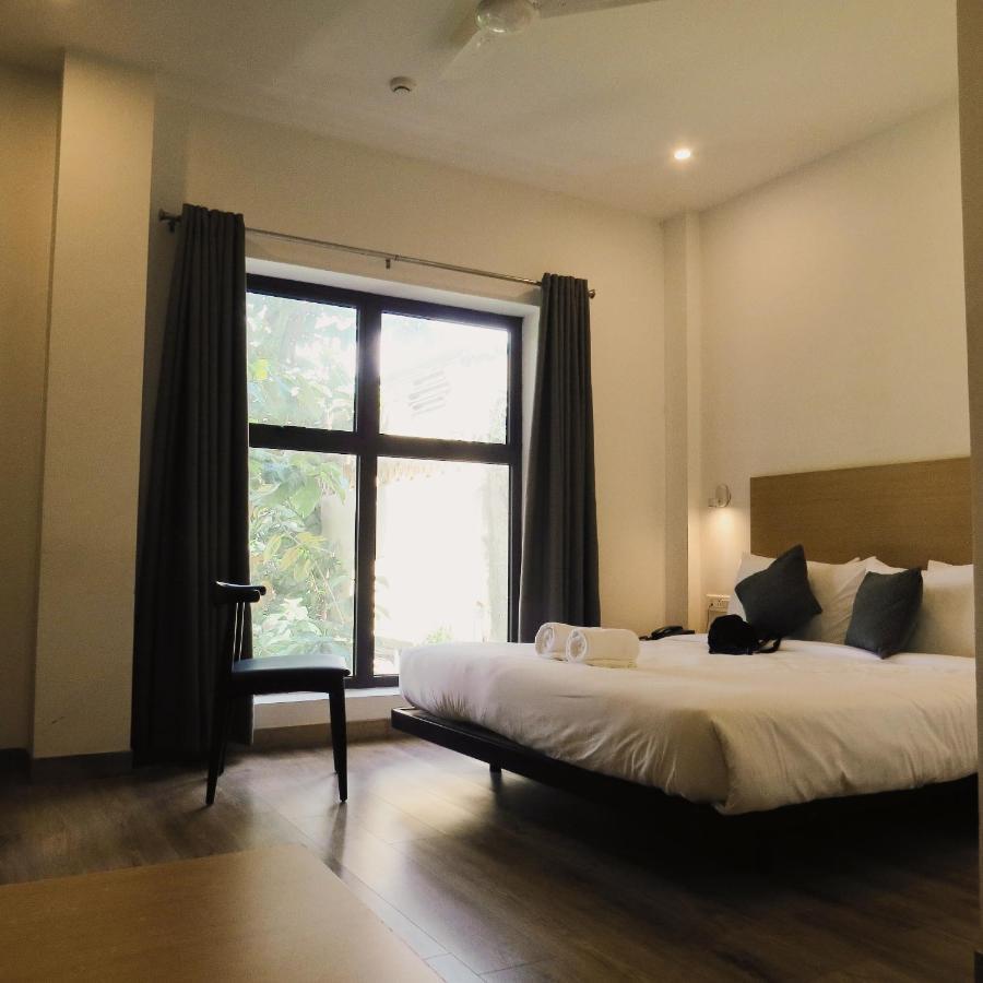 Hotel Sm Hives Bhubaneswar Zewnętrze zdjęcie